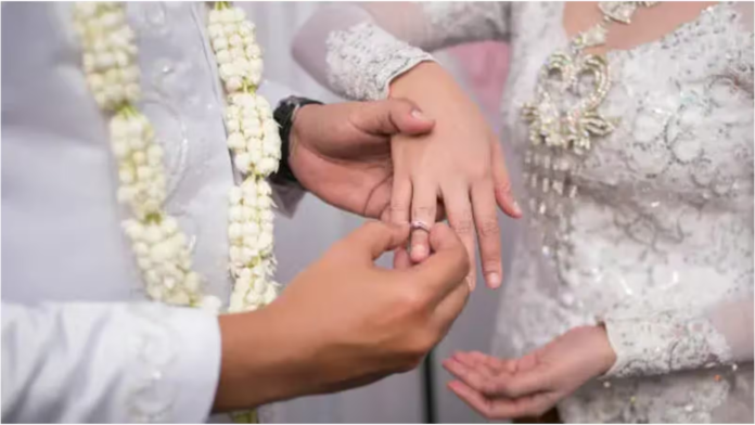 Why Women in This Muslim Country Enter 'Pleasure Marriages'?