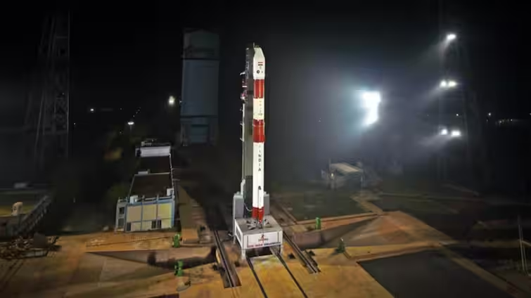 ISRO SpaDeX Mission: Historic Feat Before New Year! PSLV-C60 Successfully Launches Twin Spacecraft