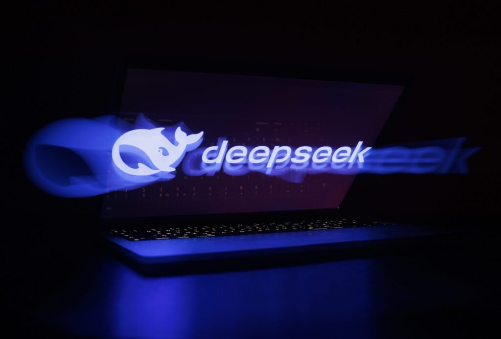 DeepSeek Founder Liang Wenfeng: Who shook the entire Silicon Valley