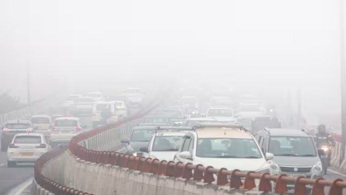 Weather Update: Massive Fog Hits North India, Trains & Flights Delayed!