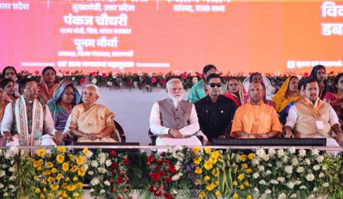 pm-modi-inaugurates-projects-worth-rs-1-050-crore-in-varanasi-launches-major-infrastructure-push-