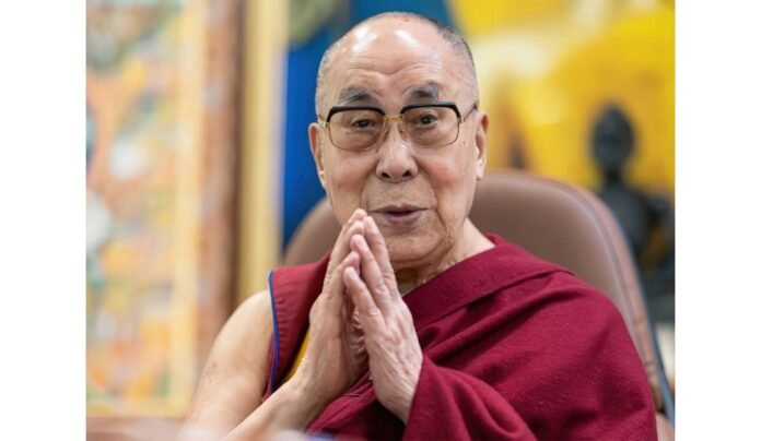 Dalai Lama attends long life prayer