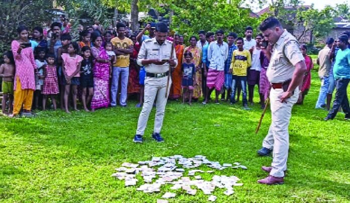 epics-found-strewn-in-birbhum-field-