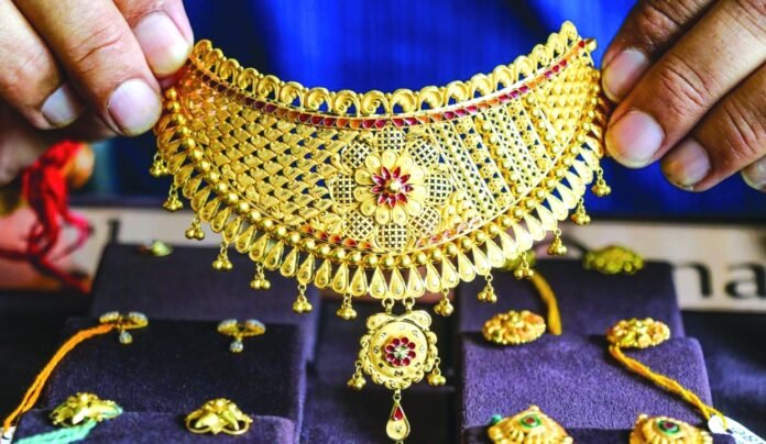 Gold jewellery retail sales volume