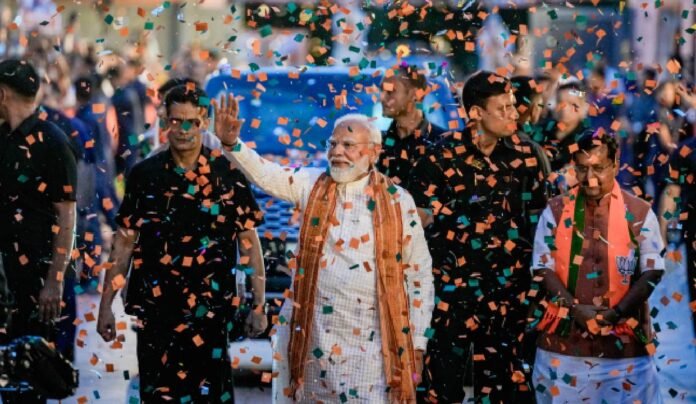 PM Modi’s Dhoti-Kurta Look