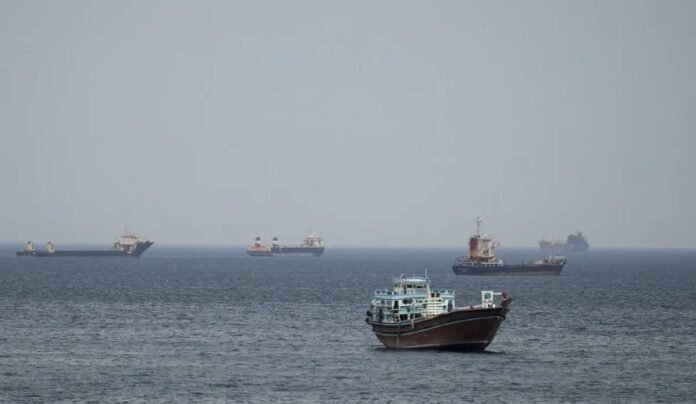 Trump halts Strait of Hormuz