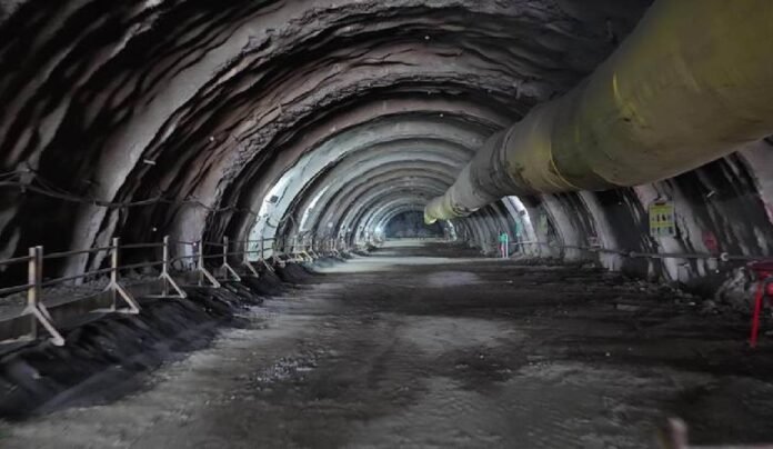 third-mountain-tunnel-breakthrough-achieved-in-mumbai-ahmedabad